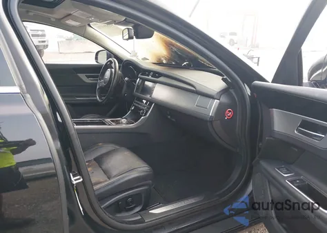 2016 Jaguar Xf 35T Prestige from USA, damaged, VIN SAJBE4BVXGCY06366